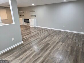 5349 Tracey Dr in Stone Mountain, GA - Building Photo - Building Photo