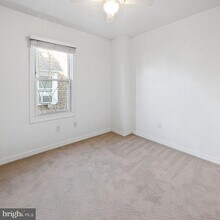 22 E 2nd St in Moorestown, NJ - Building Photo - Building Photo