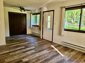 570 Valley Dr, Unit #2 in Barron, WI - Building Photo - Building Photo