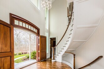 21 Beech St in Montauk, NY - Building Photo - Building Photo