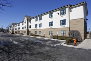 Furnished Studio - Naperville