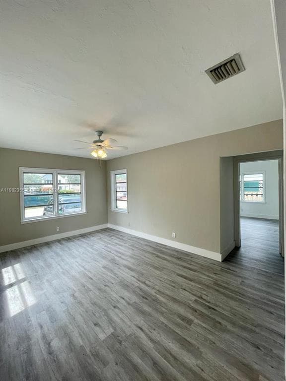 820 SE 12th St in Fort Lauderdale, FL - Foto de edificio - Building Photo