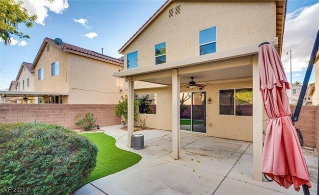 6044 Fair Valley St in Las Vegas, NV - Building Photo - Building Photo