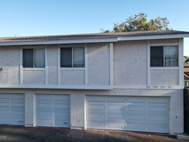 property at 763 Timber Cove Way