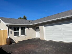 263 Olive St in Claremont, CA - Building Photo