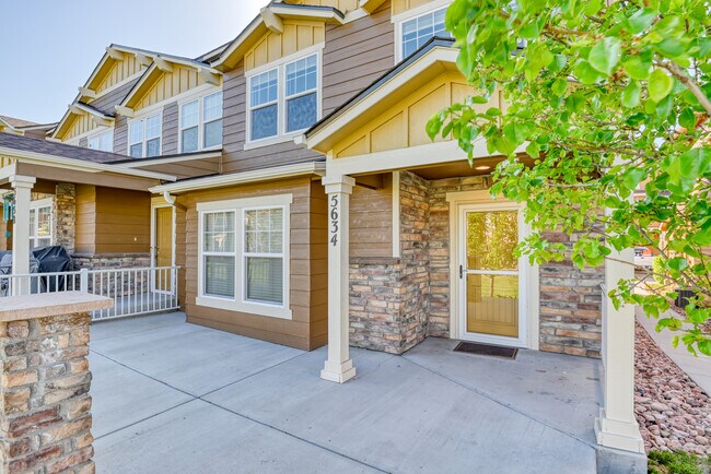 property at 5634 Celtic Cross Grove