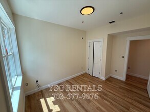 14 Dorr St, Unit #1 in Boston, MA - Building Photo - Building Photo