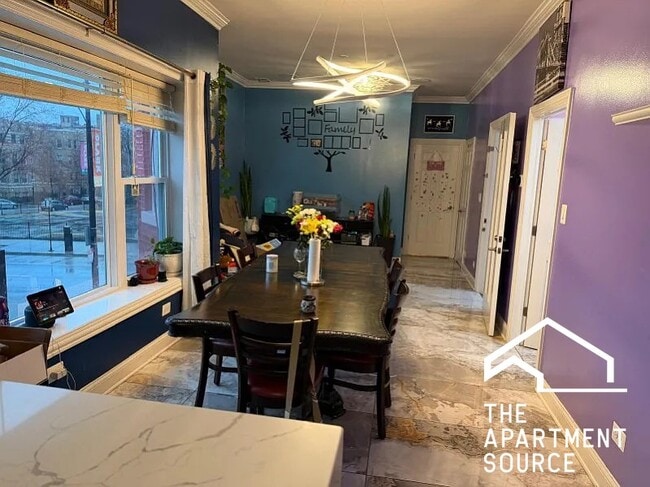 6712 N Clark St in Chicago, IL - Building Photo - Building Photo