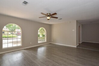 11719 Murr Way in Houston, TX - Building Photo - Building Photo