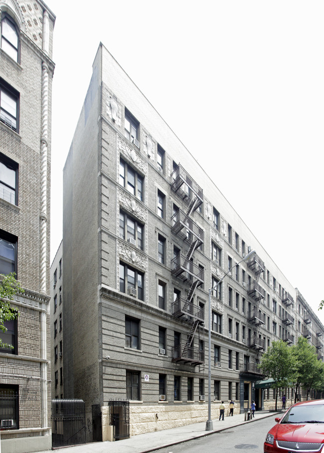 667 W 161st St in New York, NY - Building Photo - Building Photo