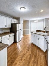1013 Harding Dr in Clarksville, TN - Building Photo - Building Photo