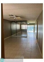 7663 NW 73rd Terrace in Tamarac, FL - Building Photo - Building Photo