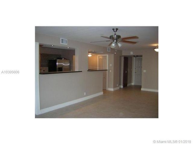 200       Leslie Dr-Unit -319C in Hallandale Beach, FL - Building Photo