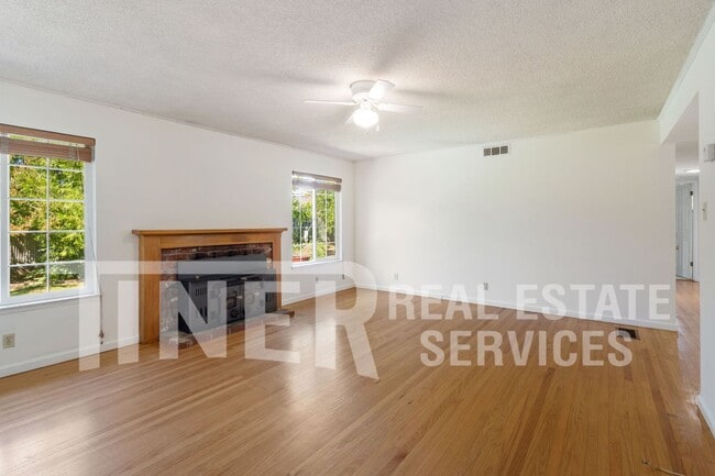 3601 Wicklow St in Sacramento, CA - Building Photo - Building Photo