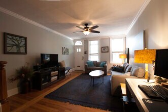 1809 Lovering Ave in Wilmington, DE - Foto de edificio - Building Photo