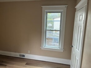 702 Helmholz Ave in Waukegan, IL - Building Photo - Building Photo