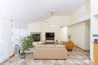 1618 N Jordan Ln in Fayetteville, AR - Building Photo - Building Photo