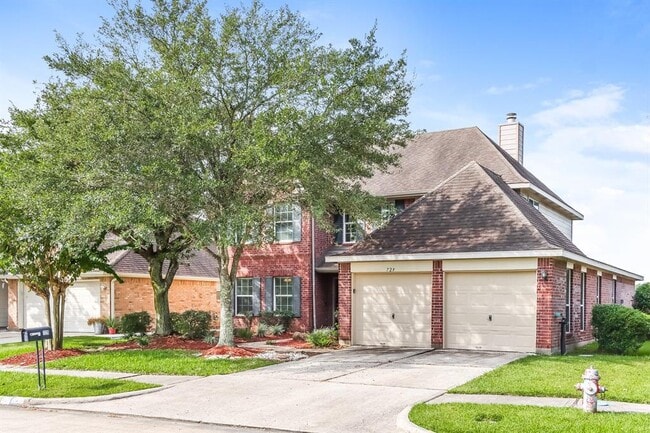 729 Chance Ln in Baytown, TX - Building Photo - Building Photo
