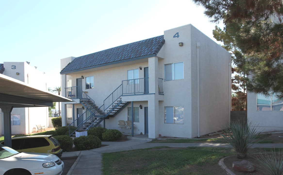 Oceanside Apartments in Henderson, NV - Building Photo