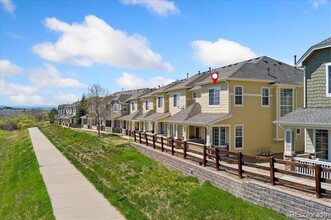 16212 E Geddes Ln in Aurora, CO - Building Photo - Building Photo
