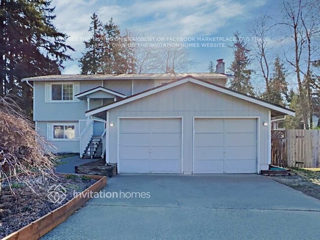 property at 2204 26th Ave SE