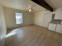 107 W Texas Ave-Unit -A in Killeen, TX - Building Photo - Building Photo