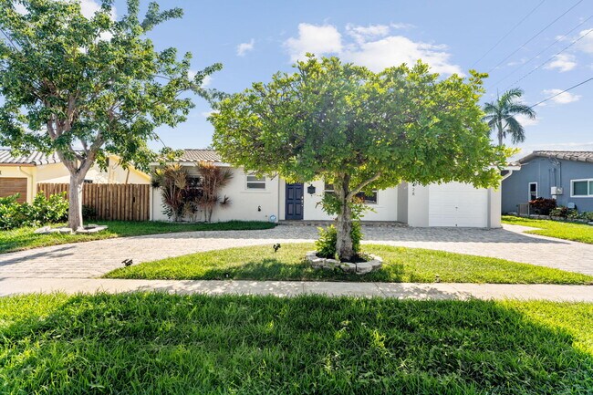 property at 428 SE 2nd St