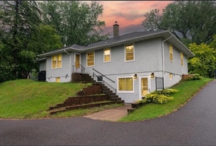 600 Koehler Rd in Vadnais Heights, MN - Building Photo