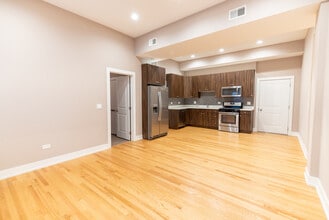 3433 S Indiana Ave in Chicago, IL - Building Photo - Building Photo
