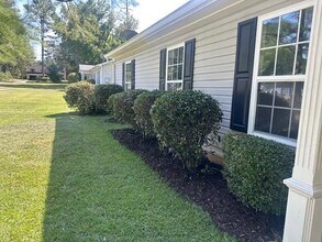 3176 Macedonia Station Dr SW in Powder Springs, GA - Building Photo - Building Photo