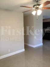 1300 NW 51st Ave in Lauderhill, FL - Building Photo - Building Photo