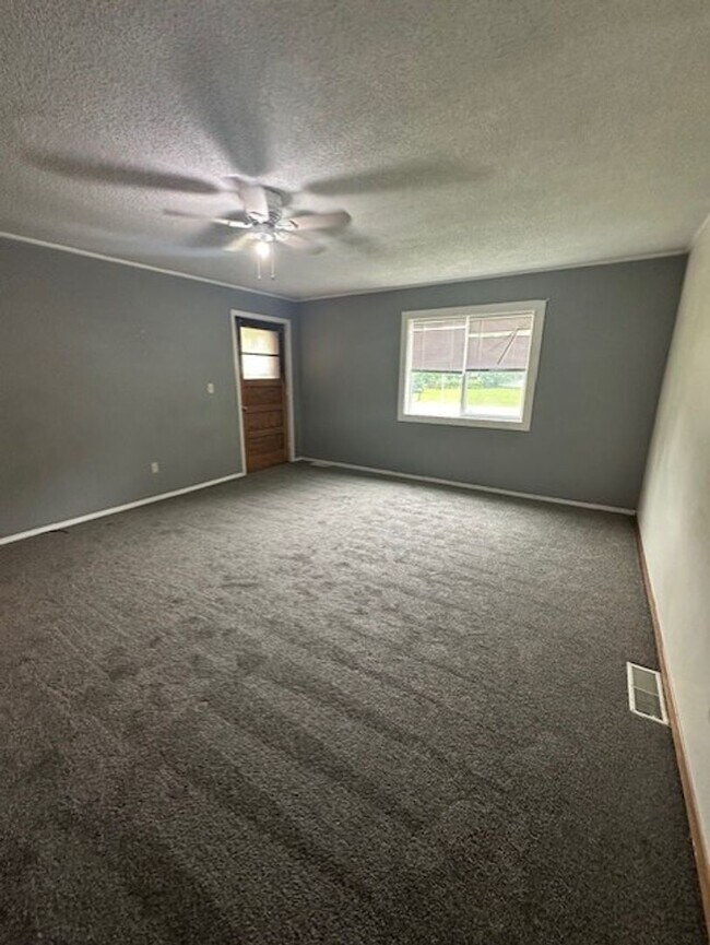 property at 1521-1521 8th St NE