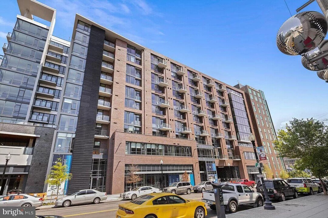 70 N St SE in Washington, DC - Foto de edificio