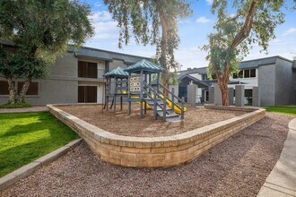 San Aurelio in Phoenix, AZ - Building Photo - Building Photo