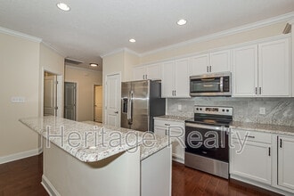 1430 Remington Grove Ln in Knoxville, TN - Building Photo - Building Photo