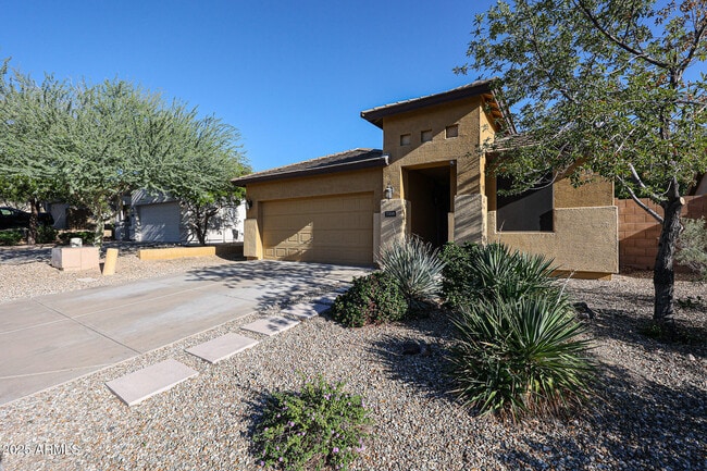 7335 W Desert Mirage Dr in Peoria, AZ - Building Photo - Building Photo