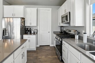 1596 Haven Pkwy in Ogden, UT - Building Photo - Building Photo