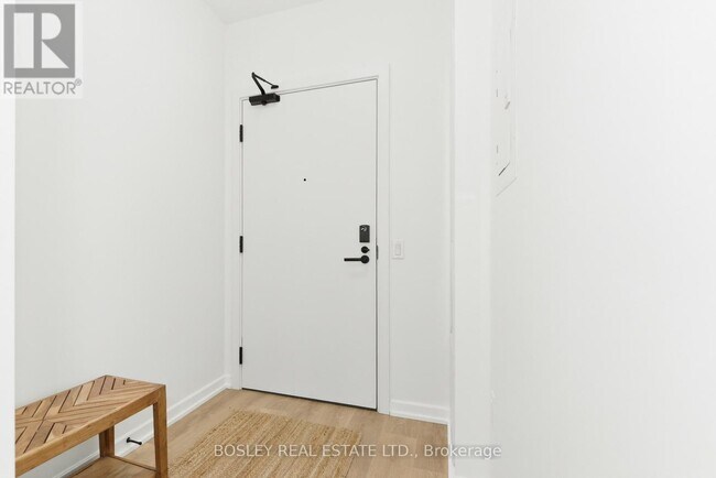 10 Graphophone Grv in Toronto, ON - Building Photo - Building Photo