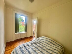 109 Wayne St-Unit -5 in Jersey City, NJ - Building Photo - Building Photo