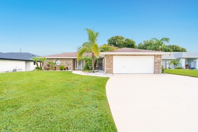 6 St Johns Pl in Ormond Beach, FL - Building Photo - Building Photo