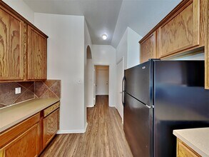 11919 Lois Ln Dr in Pinehurst, TX - Building Photo - Building Photo