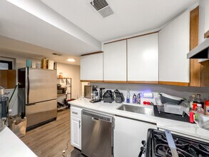 2523 N California Ave in Chicago, IL - Building Photo - Building Photo