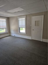 758 Main St in Westbrook, ME - Building Photo - Building Photo