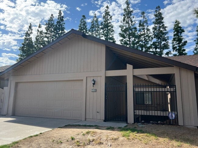 property at 2103 Manning St