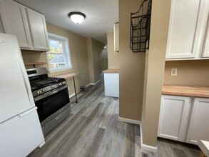 301 6th St NW, Unit 3 in Rochester, MN - Building Photo - Building Photo