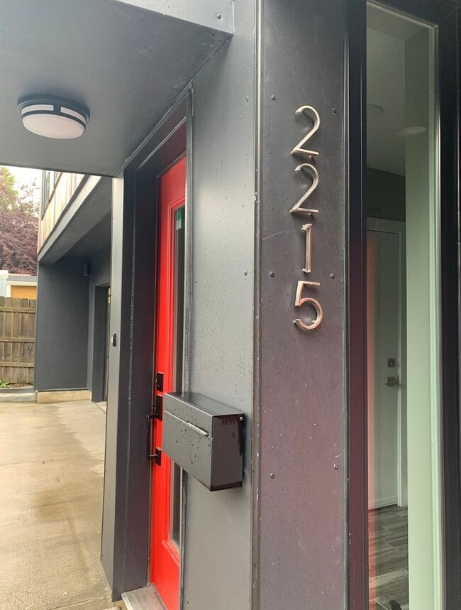 2215 Professor Ave in Cleveland, OH - Building Photo - Building Photo