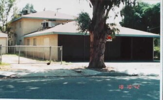 864 Wellwood Ave in Beaumont, CA - Building Photo