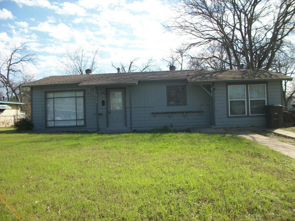 268 Readwell Dr in San Antonio, TX - Building Photo