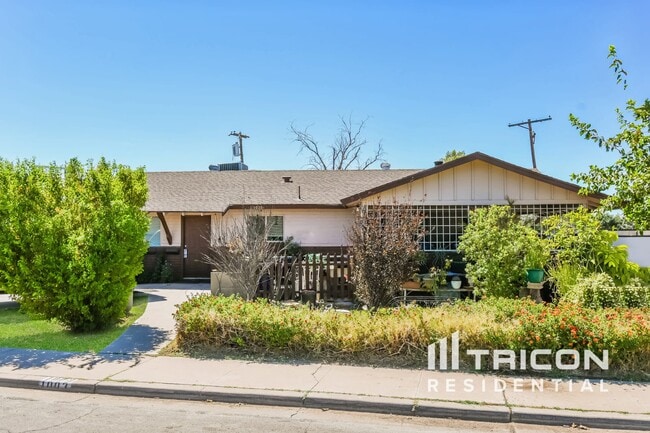 property at 1005 S Solomon