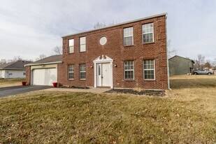 401 S Brookline Dr in Columbia, MO - Building Photo